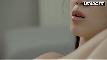 Horny teen fucked at home without condom and Facial